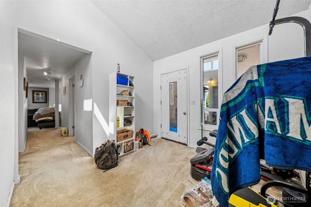 2118 160th Place SW, Lynnwood, WA 98087