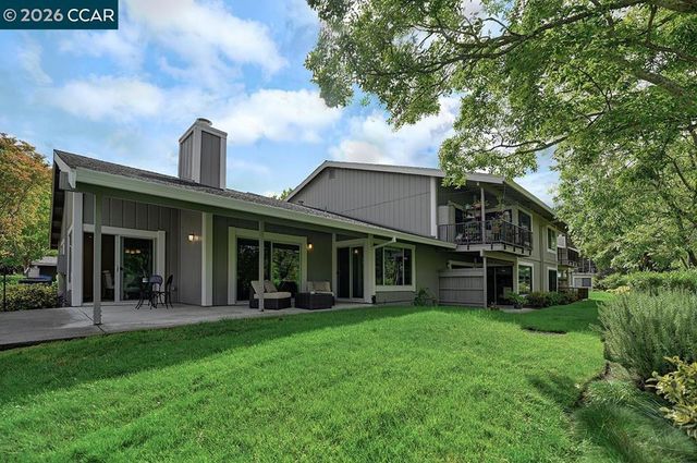 925 Terra California Dr 6, Walnut Creek, CA 94595