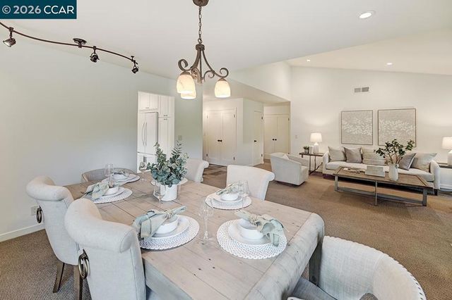925 Terra California Dr 6, Walnut Creek, CA 94595