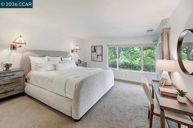 925 Terra California Dr 6, Walnut Creek, CA 94595