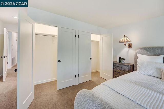925 Terra California Dr 6, Walnut Creek, CA 94595