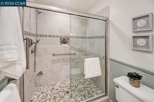 925 Terra California Dr 6, Walnut Creek, CA 94595