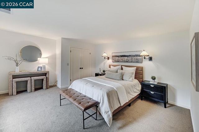 925 Terra California Dr 6, Walnut Creek, CA 94595