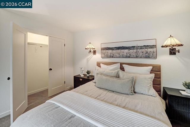925 Terra California Dr 6, Walnut Creek, CA 94595