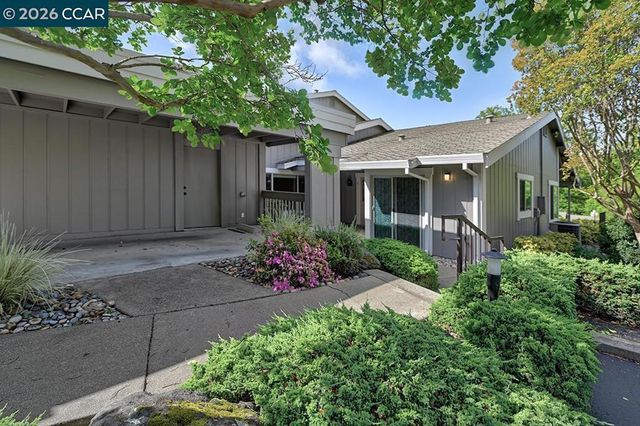 925 Terra California Dr 6, Walnut Creek, CA 94595
