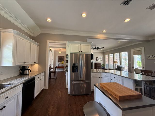 2100 Forest Hills Boulevard, Haughton, LA 71037