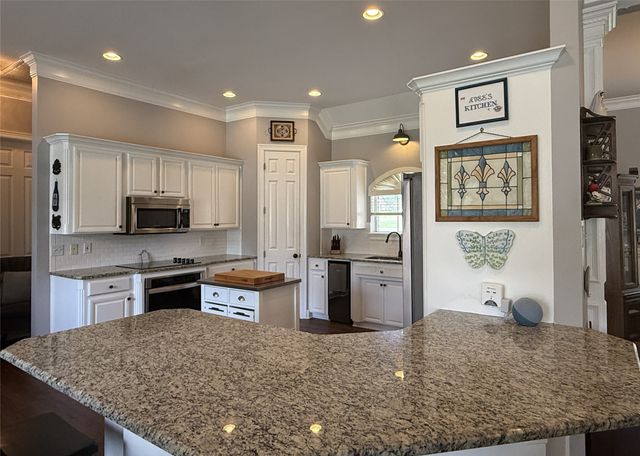2100 Forest Hills Boulevard, Haughton, LA 71037