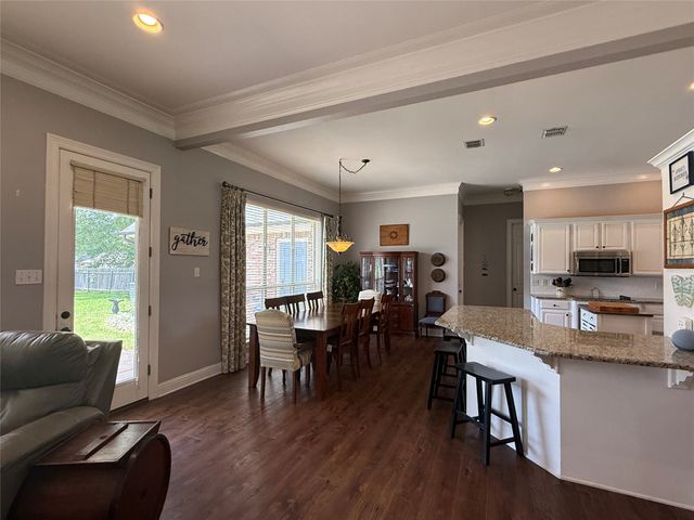 2100 Forest Hills Boulevard, Haughton, LA 71037