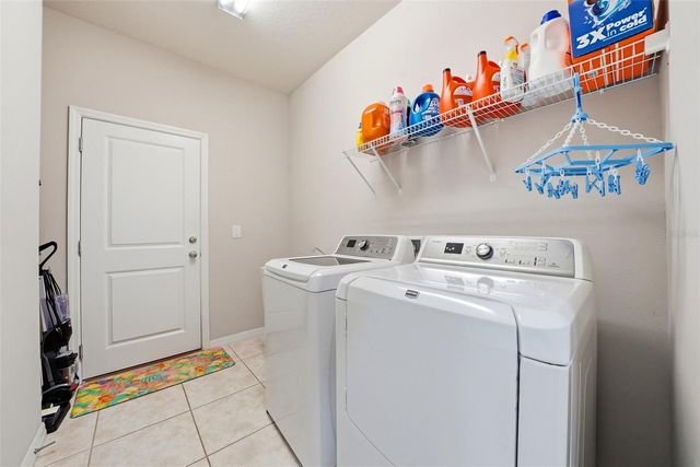 8929 HINSDALE HEIGHTS DRIVE, Polk City, FL 33868