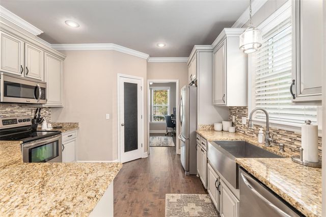 6265 SW 50TH STREET, Gainesville, FL 32608