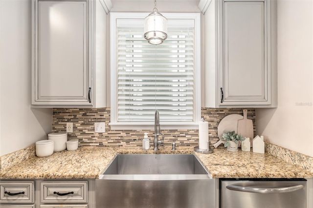 6265 SW 50TH STREET, Gainesville, FL 32608