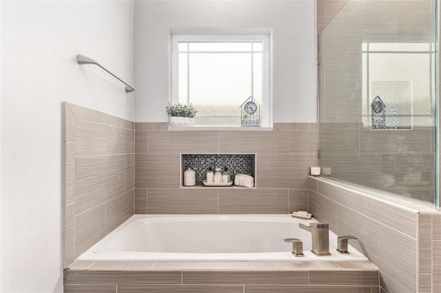 6265 SW 50TH STREET, Gainesville, FL 32608