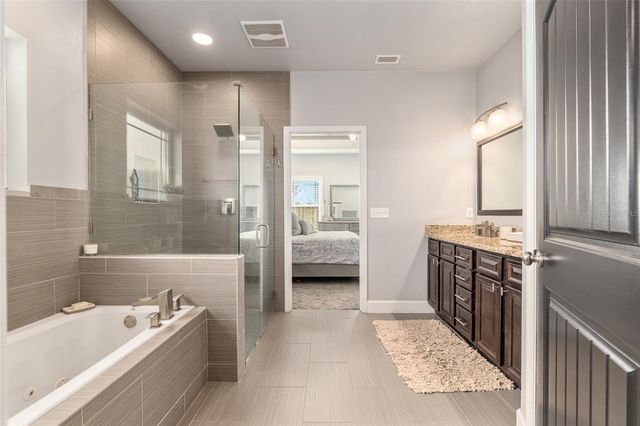 6265 SW 50TH STREET, Gainesville, FL 32608