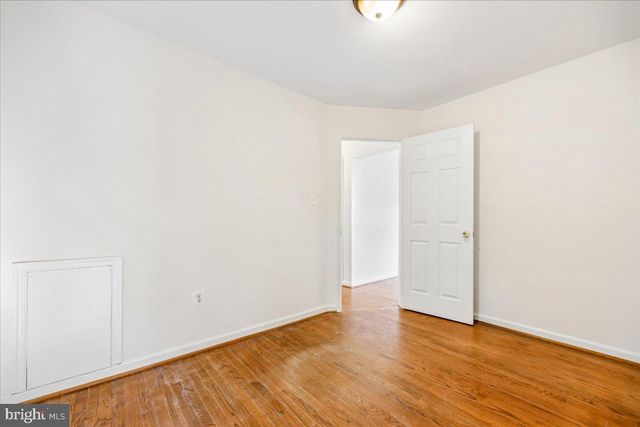 5710 QUEBEC ST, College Park, MD 20740