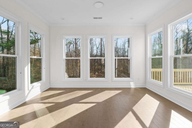 891 Eastman Court, Hoschton, GA 30548