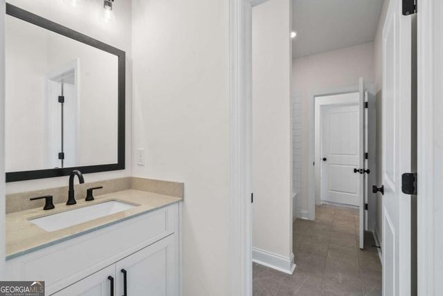 891 Eastman Court, Hoschton, GA 30548