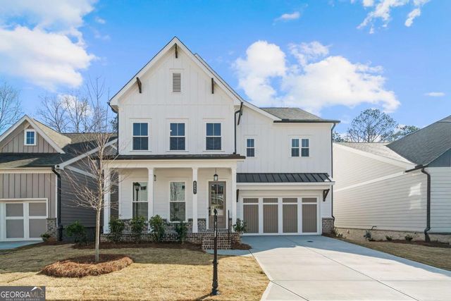 891 Eastman Court, Hoschton, GA 30548