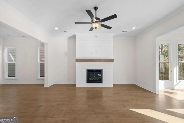 891 Eastman Court, Hoschton, GA 30548
