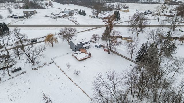 7086 SE 29th Avenue, Pleasant Hill, IA 50327