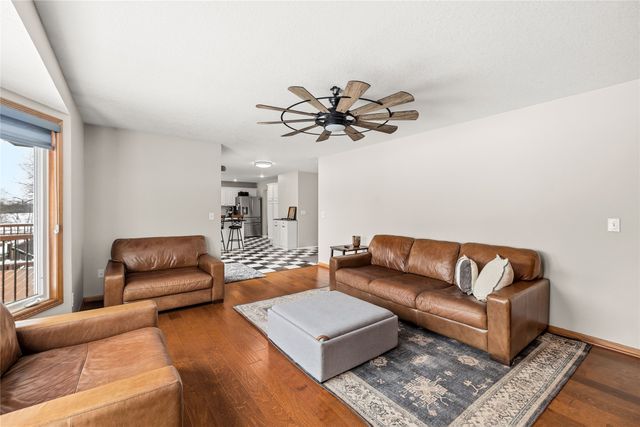 7086 SE 29th Avenue, Pleasant Hill, IA 50327