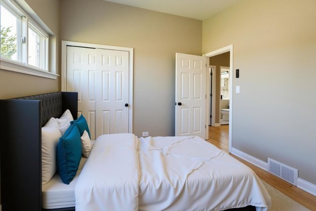 9328 S Parnell Avenue, Chicago, IL 60620