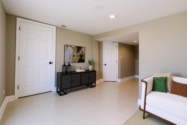 9328 S Parnell Avenue, Chicago, IL 60620