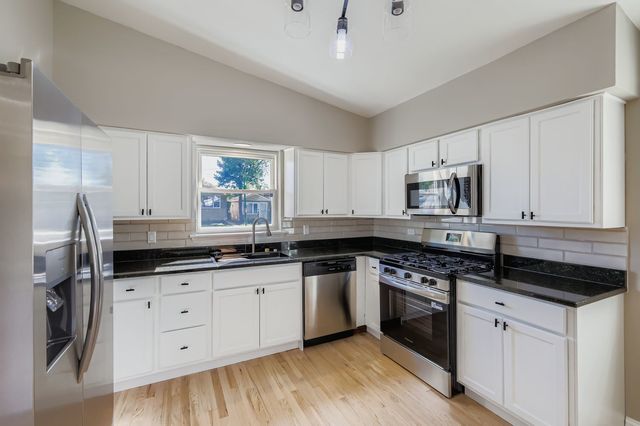 9328 S Parnell Avenue, Chicago, IL 60620