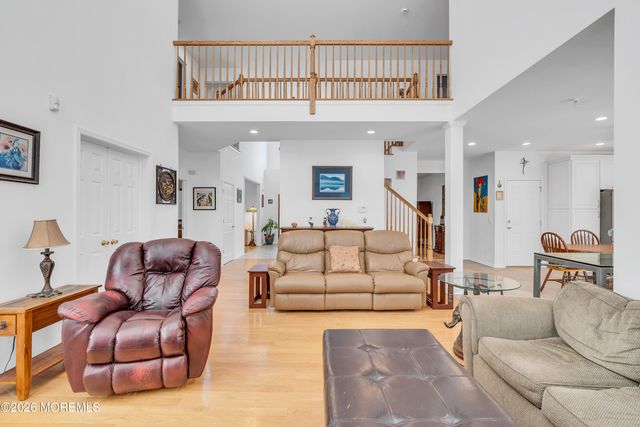 1607 Twin Lakes Drive, Manasquan, NJ 08736