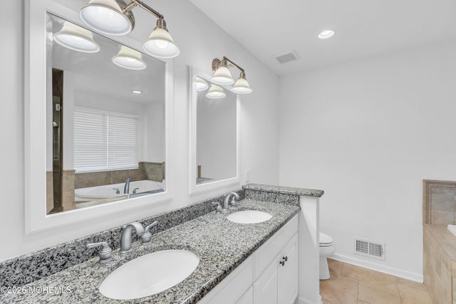 1607 Twin Lakes Drive, Manasquan, NJ 08736