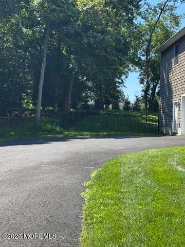 1607 Twin Lakes Drive, Manasquan, NJ 08736