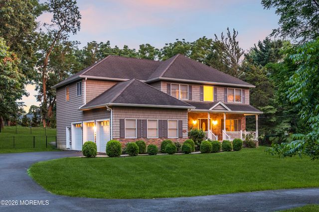 1607 Twin Lakes Drive, Manasquan, NJ 08736