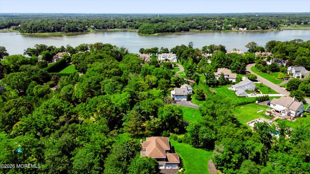 1607 Twin Lakes Drive, Manasquan, NJ 08736