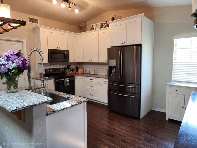 319 MINNESOTA AVENUE, St Cloud, FL 34769