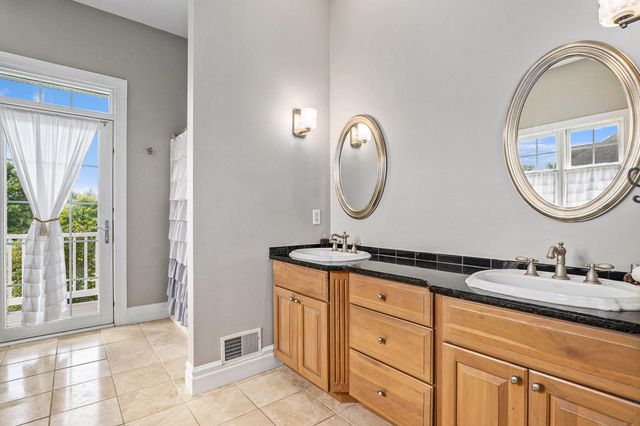 7812 Fountain Hills Lane, Springfield Twp, MI 48350