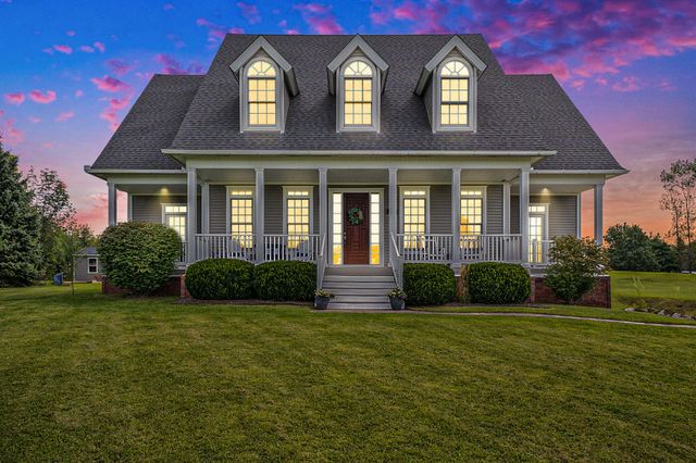 7812 Fountain Hills Lane, Springfield Twp, MI 48350