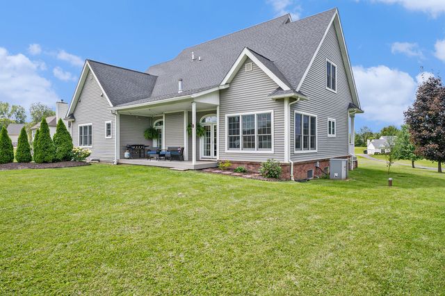 7812 Fountain Hills Lane, Springfield Twp, MI 48350