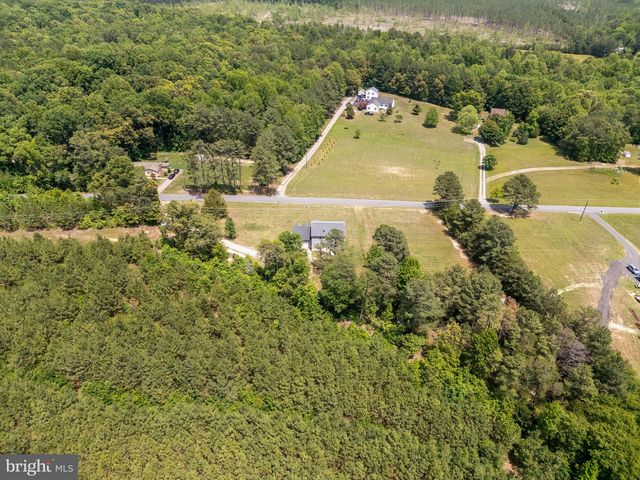 22088 LANDORA BRIDGE RD, Ruther Glen, VA 22546