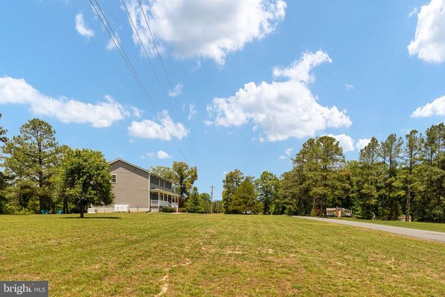 22088 LANDORA BRIDGE RD, Ruther Glen, VA 22546