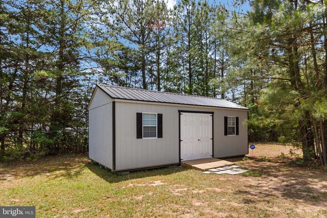 22088 LANDORA BRIDGE RD, Ruther Glen, VA 22546