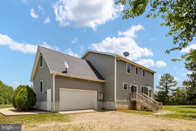 22088 LANDORA BRIDGE RD, Ruther Glen, VA 22546