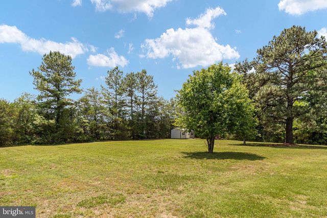 22088 LANDORA BRIDGE RD, Ruther Glen, VA 22546