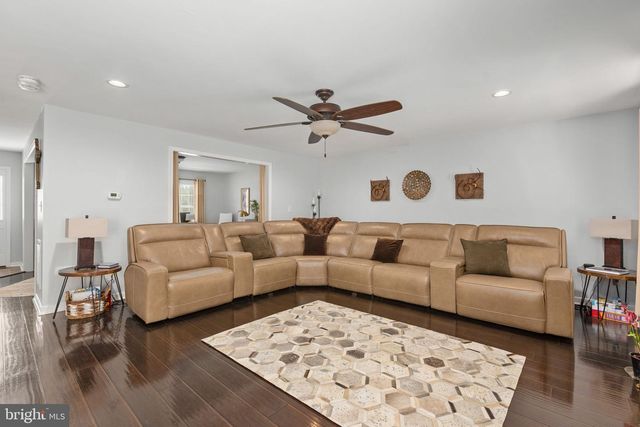 22088 LANDORA BRIDGE RD, Ruther Glen, VA 22546