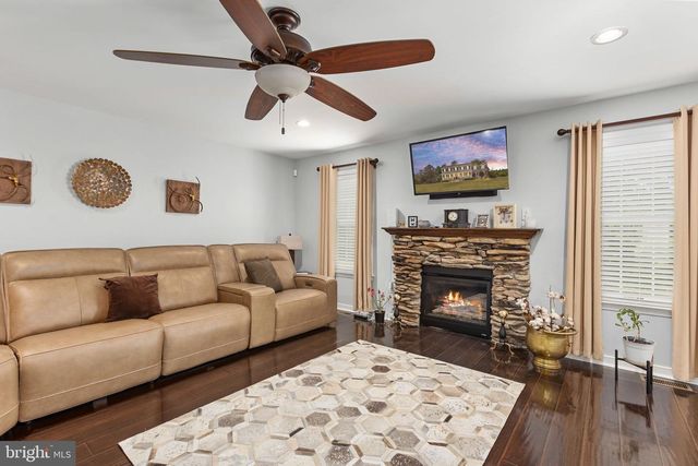 22088 LANDORA BRIDGE RD, Ruther Glen, VA 22546