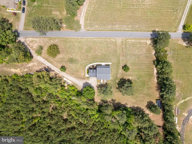 22088 LANDORA BRIDGE RD, Ruther Glen, VA 22546