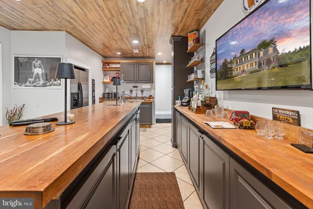 22088 LANDORA BRIDGE RD, Ruther Glen, VA 22546