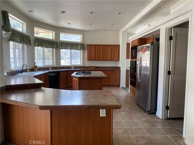 9895 Mias Canyon, Banning, CA 92220