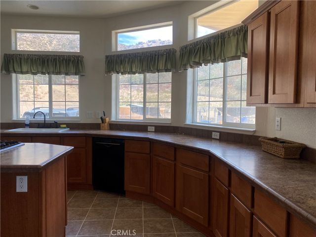 9895 Mias Canyon, Banning, CA 92220