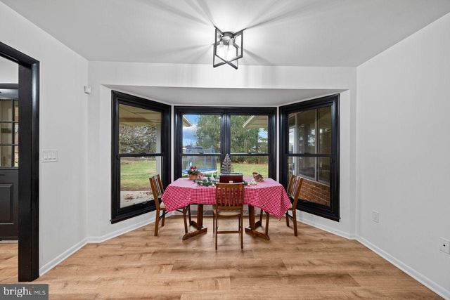 1958 HIGH ST, York, PA 17408