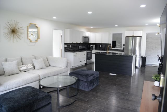 2381 Randolph Court, Lexington, KY 40503