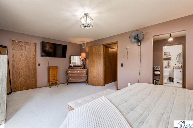 20206 Monks Avenue, Mankato, MN 56003